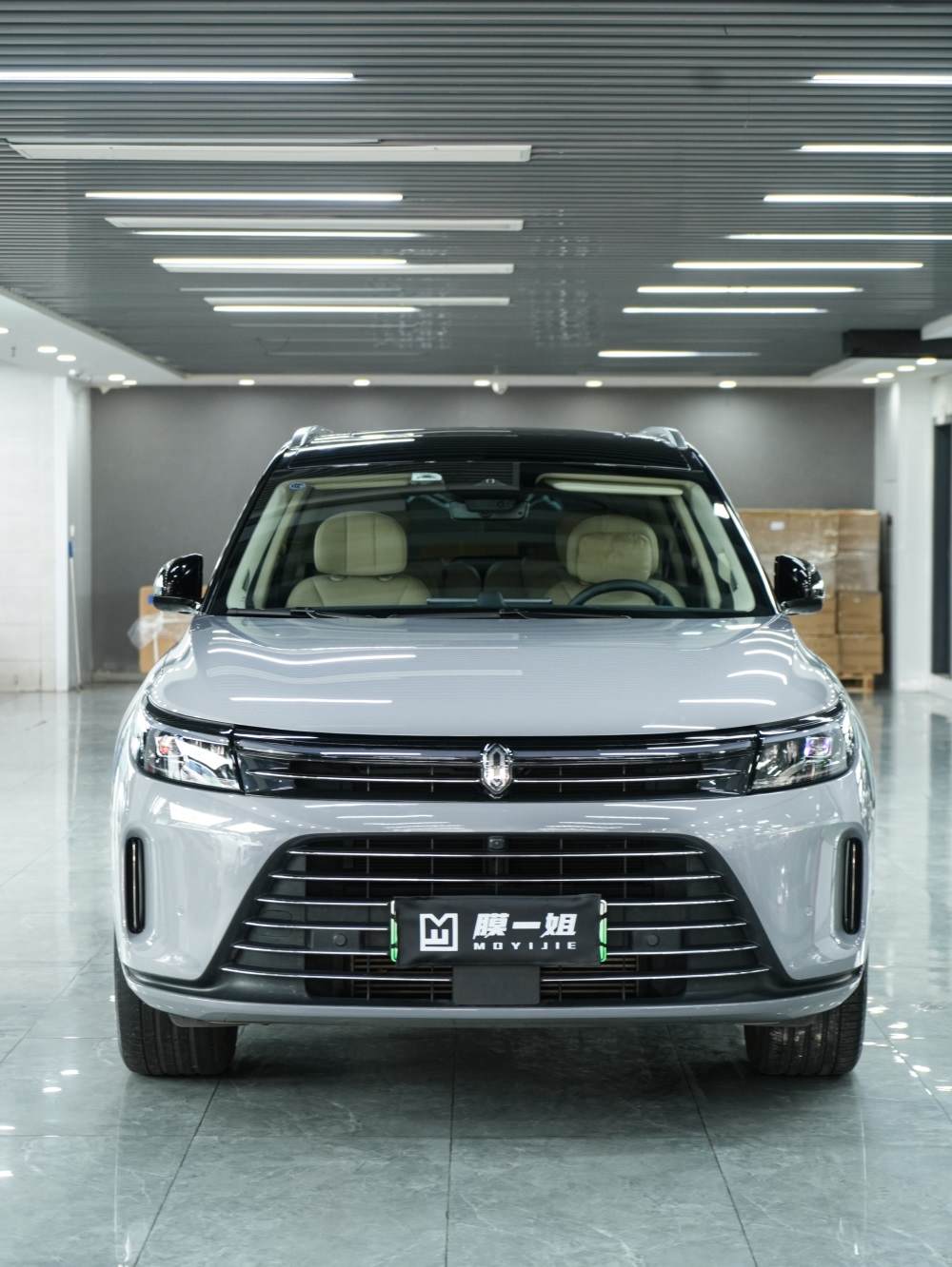 问界M7贴装纳多灰TPU车衣，问界汽车TPU改色膜改装案例分享