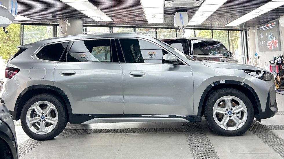 宝马X1改色GT银，宝马X1改色膜打造防护与颜值双升级