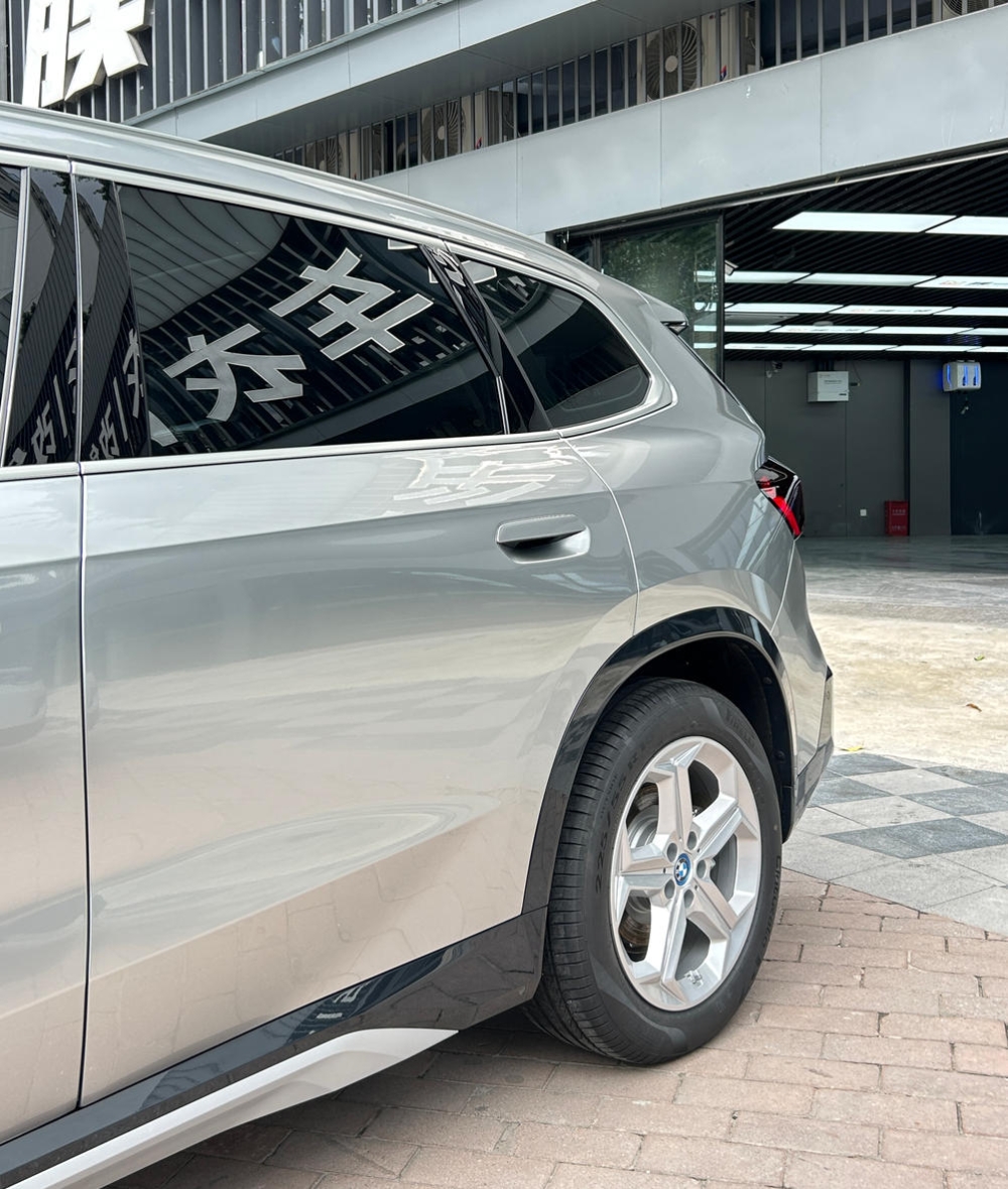 宝马X1改色GT银，宝马X1改色膜打造防护与颜值双升级