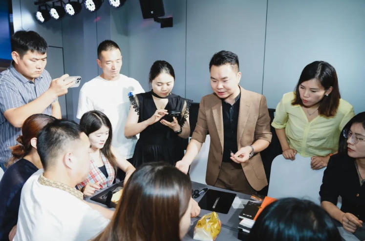 三天淬炼,破茧成蝶 | 膜一姐全国膜方新兵特训营圆满收官! 三天淬炼,破茧成蝶 | 膜一姐全国膜方新兵特训营圆满收官!